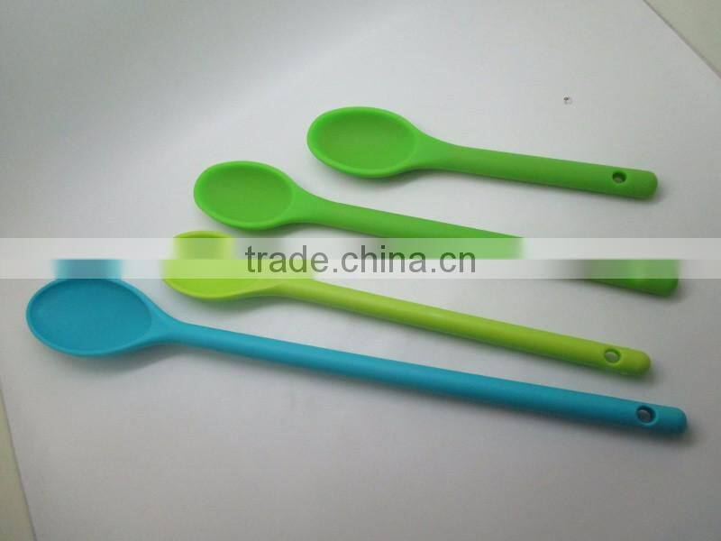 Food grade Soft Silicone Feeding Spoons set unbreakable flexible Silicone Baby Spoon