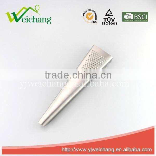 WCY025 New design scale scraper grater pasta tool special spaghetti server