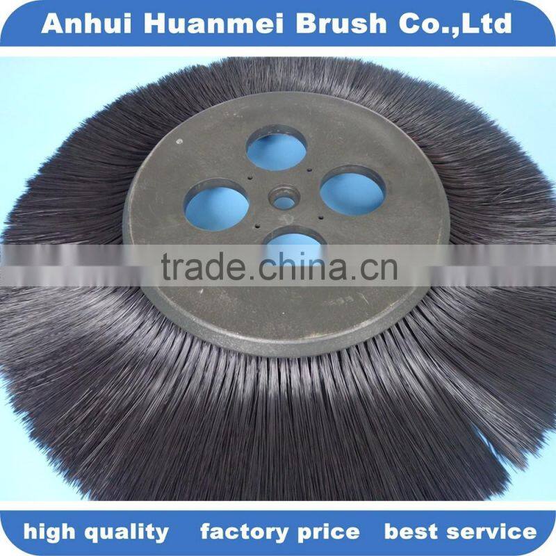 Snow disc roller brush