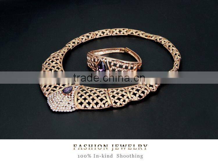 2016 New Exaggerate Vintage Geometric Suit Necklace Set Jewelry Set Whloesale