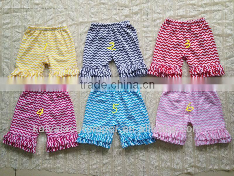 Chevron items!wholesale baby shorts with cotton ruffles zig zag pattern kids clothes shorts legging 2013