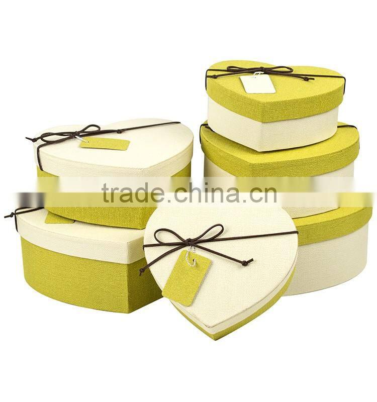 fashion high quality cardboard heard shaped paper gift box