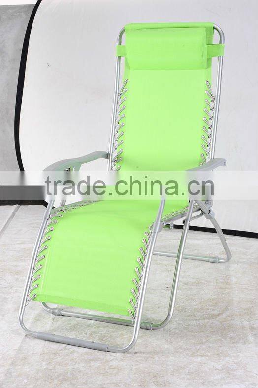Reclining zero gravity chair