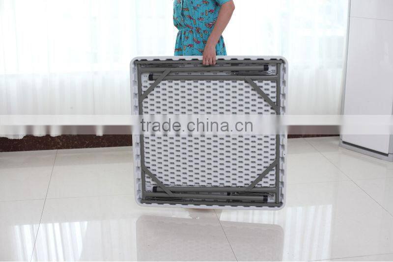 4 Seaters Square Dining Table