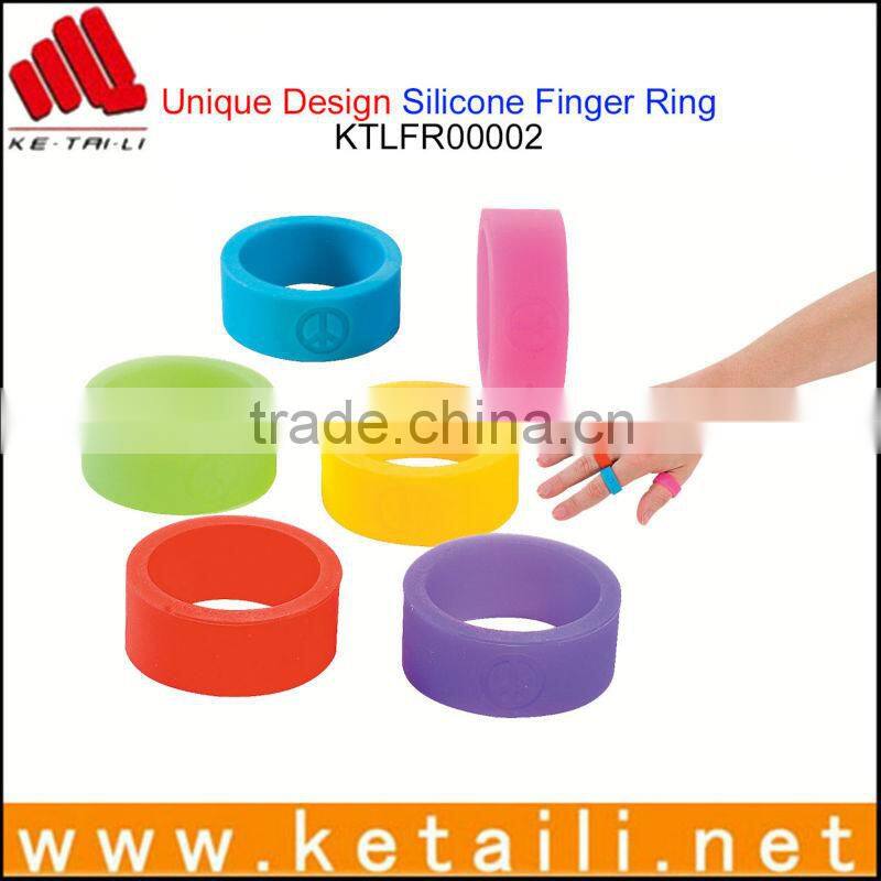 For Alibaba Express Ebay Amazon OEM Black Silicone Ring for Finger Custom Made in China