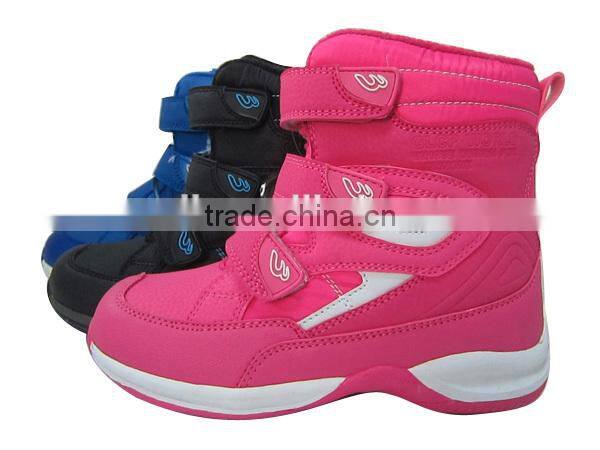 Latest children snow boots with high cut upper