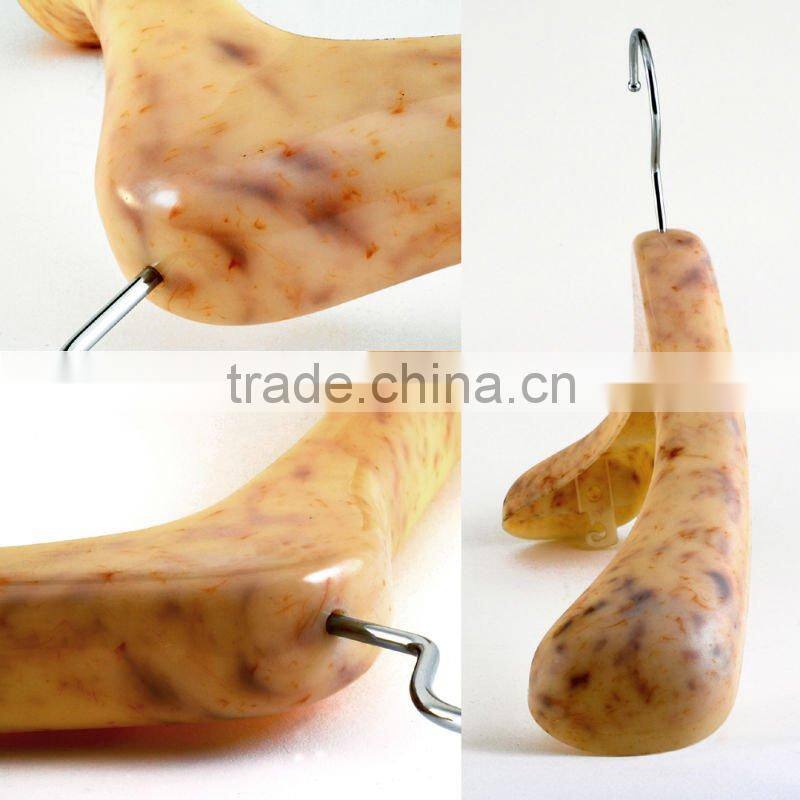 Japanese Browny Marbled Plastic Luxury Hanger for Hotel Equipment