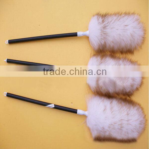 China OEM manufacture soft household white wool feather clean duster