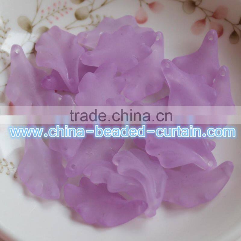 Hot Sale 15*24mm Transparent Frosted Leaves Shaped Acrylic Beads Plastic Pendants for Craft Making