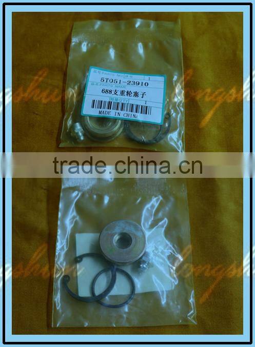 High Quality Kubota combine Harvester DC-60 PLUG,ROLLER 5T051-2391-2 or Kubota DC-60 and Kubota DC-70