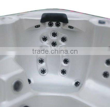 led lighting 5 seater 2 lounger 61 jets spa with overflow A611