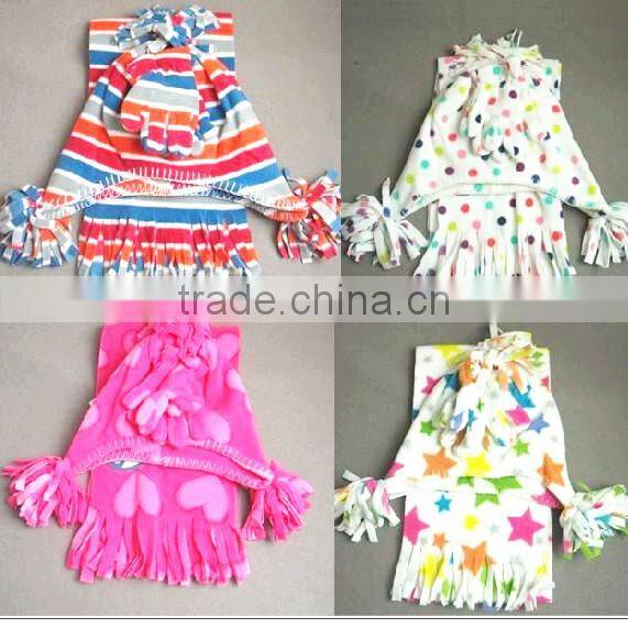 Stock kid's gloves scarf and hat set