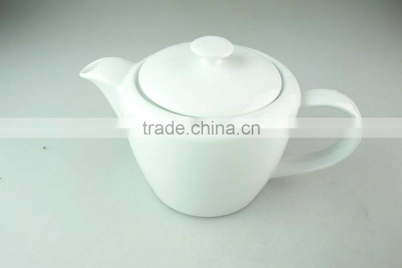 Stock white porcelain tea pot with very cheap price