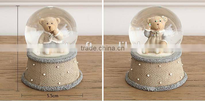 Funny bear resin unique glass snow globe