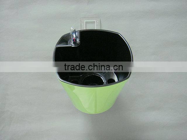Plastic Flower Pot for Automatically displays the water level