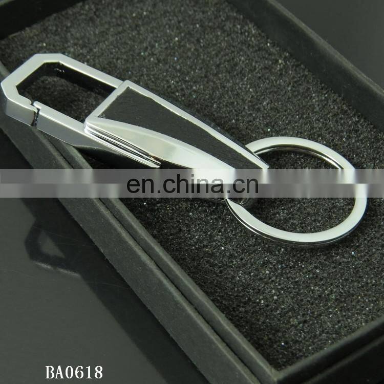 High end fashion luxurious metal keychain for man