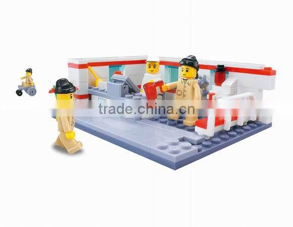Kid happy plastic buliding block game medical hospital series