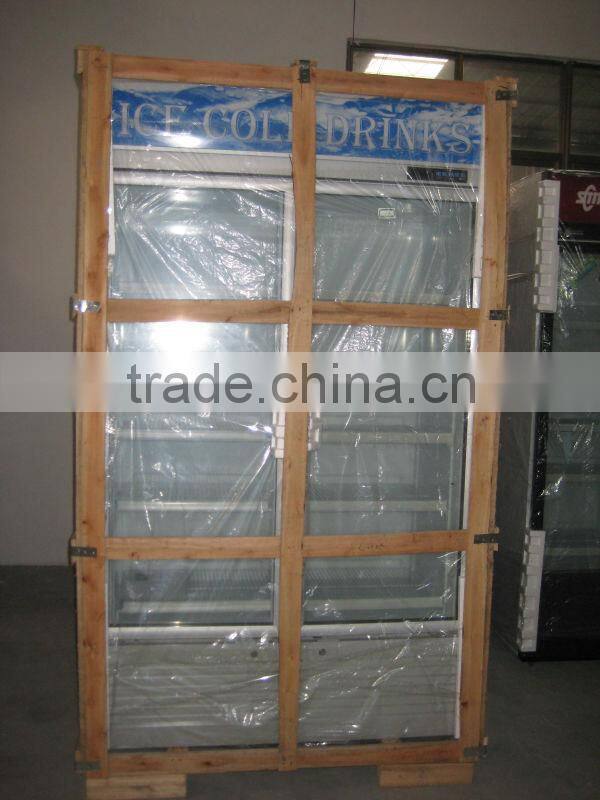 Upright showcase/refrigerator/display cooler