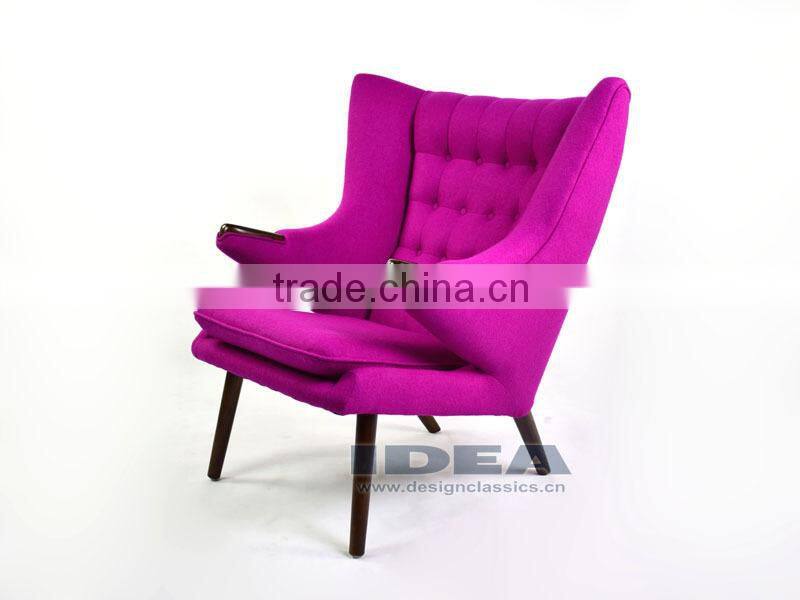 Replica Hans J Wegner Papa Bear Chair - Pink Fabric