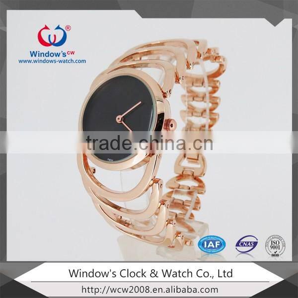 China Wholesalers RoseGold PlatedJewelry Cect Wrist Watch