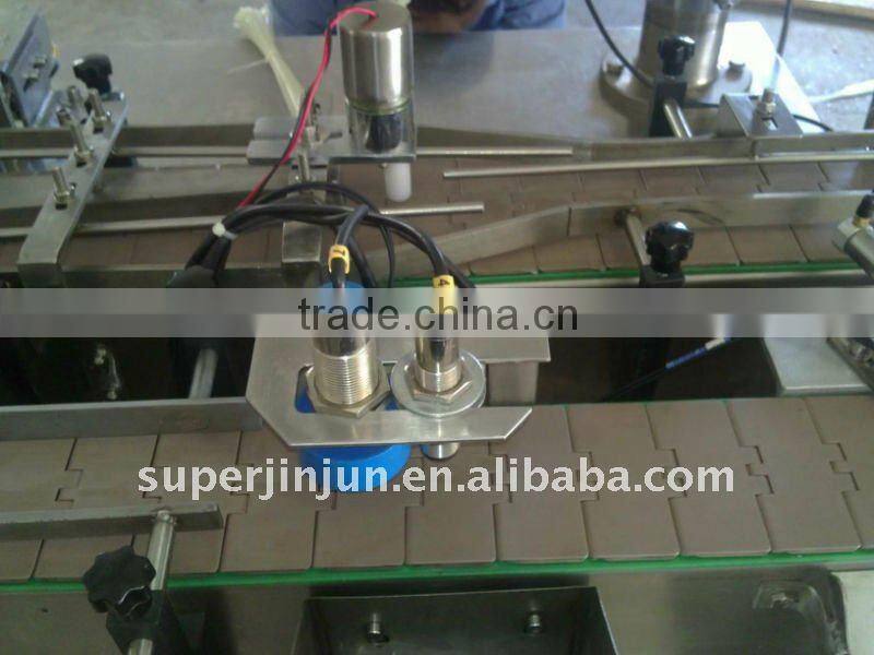 plastic cap liner machine