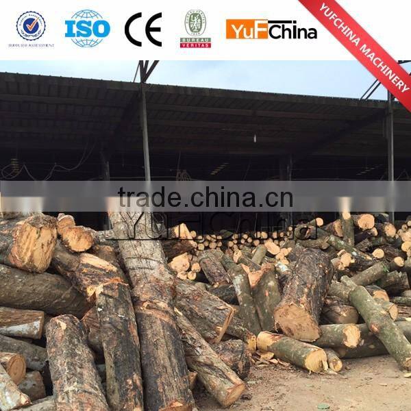 Wood Logs diesel wood chipper