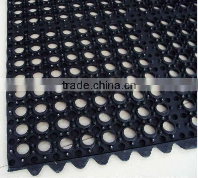 rubber hole mats