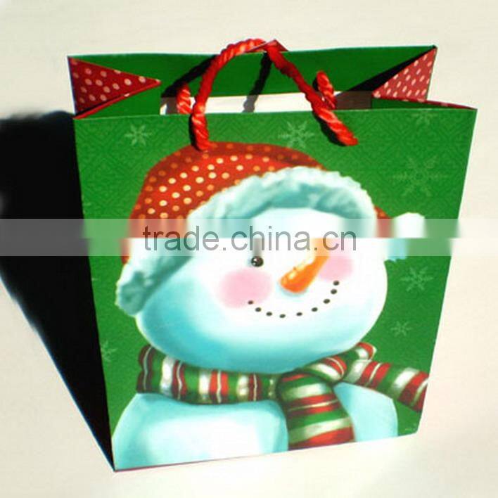 Beauty paper gift bag with polyester rope, pink print and nice design,OEM orders are welcome