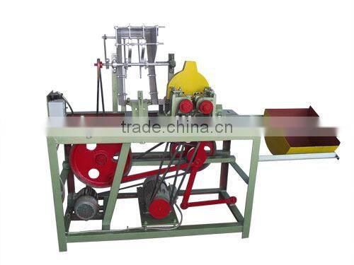 Wooden chopsticks inclined plane machine