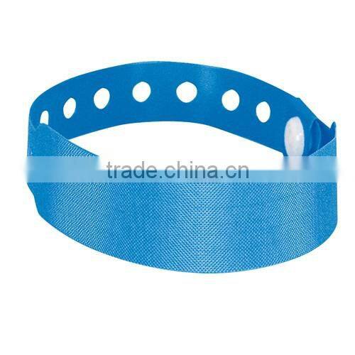 adjustable fastening bracelet silicone bracelet ,promotional gift