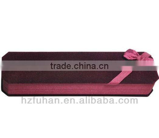 Velvet gift box/necklace packaging box/red velvet gift box