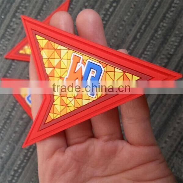 2016 china factory facny custom embossed rubber patches for bags