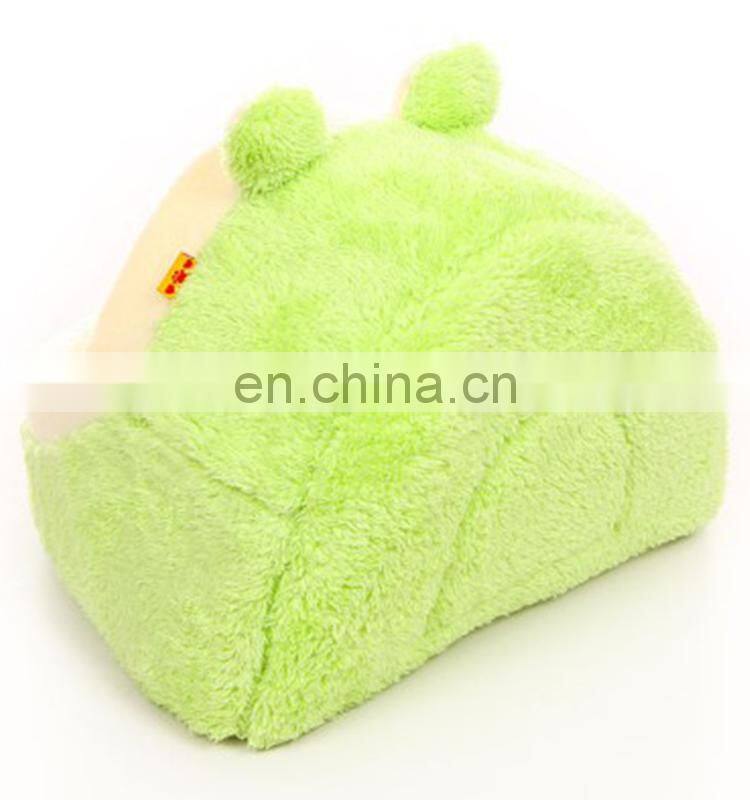 Lovely big frog pet bed
