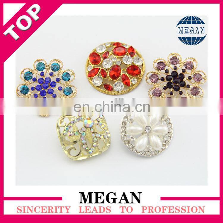 2016 Top fashion metal rhinestone buttons for garment