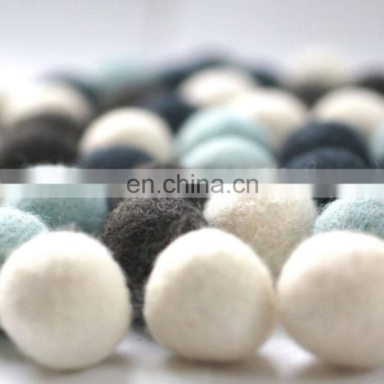 Hot Sale solid no fillers felt wool dryer balls for clothing dryer helper