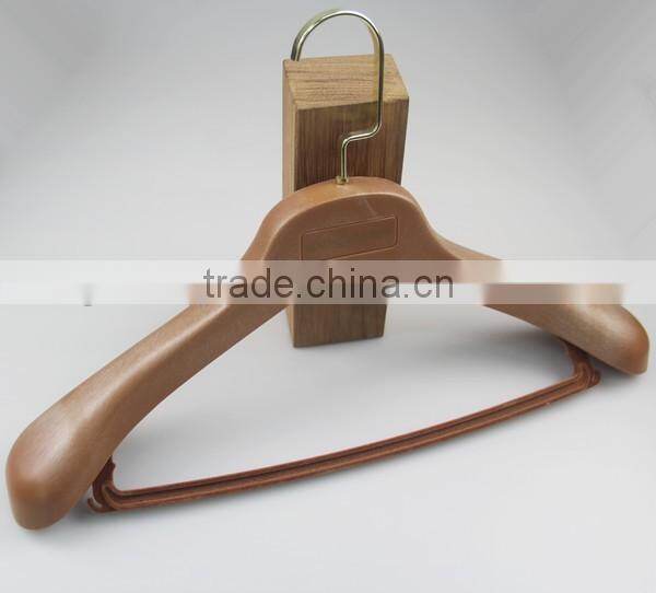 FP-868 Good quality plastic cloth hanger for men suit