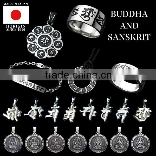 Luxury and Premium Gold and Silver self rescue bracelet made in japan for Fashionable , Other Bracelets also available