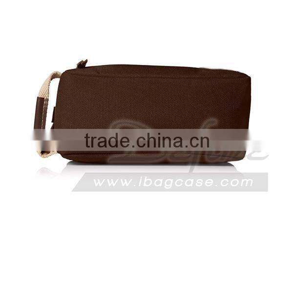 The simple durable canvas toiletry kit