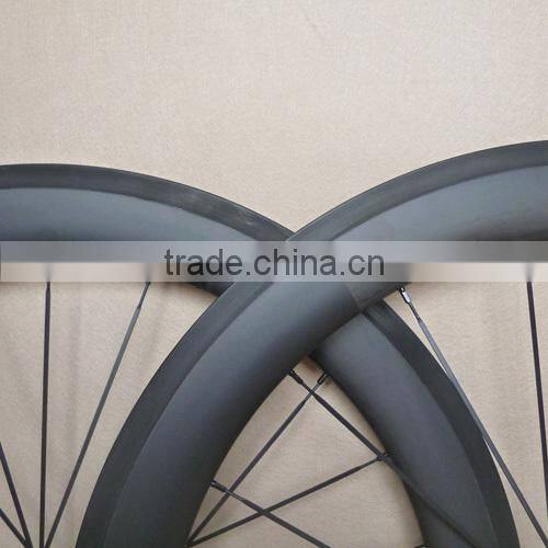 U Shape 23mm wide Carbon Wheels 60mm Clincher Road Wheelset