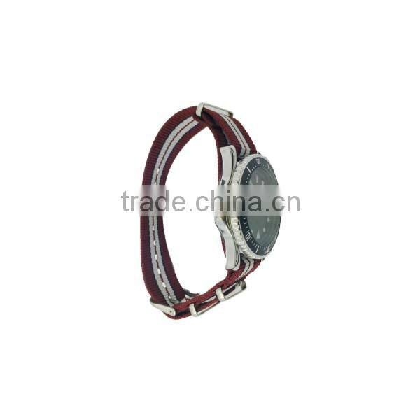 Middle size lens glass aluminous bezel high quality nylon strap watch
