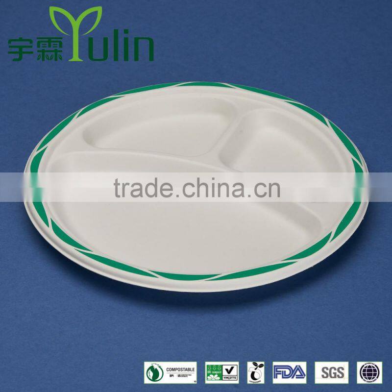 Christmas dinner paper tableware