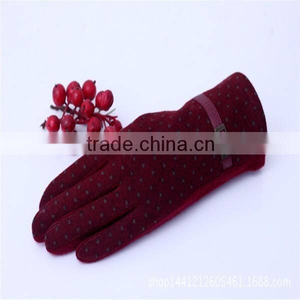 Wholesale fashion woolen gloves For Lady