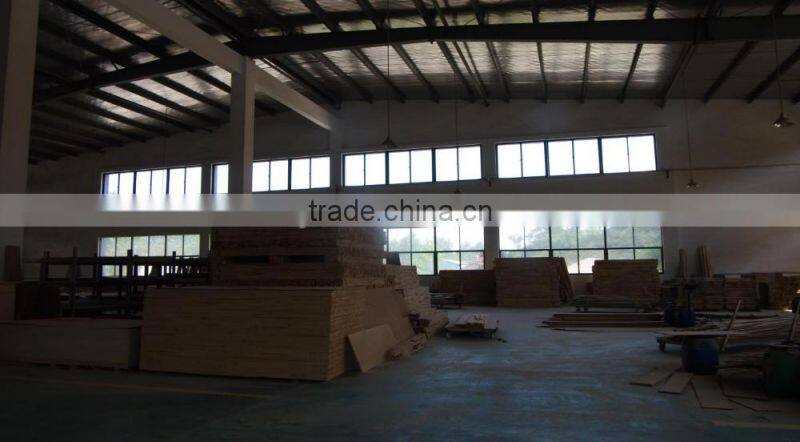 2016 Hot Selling Deep CarvingDesign PVC Wooden Door