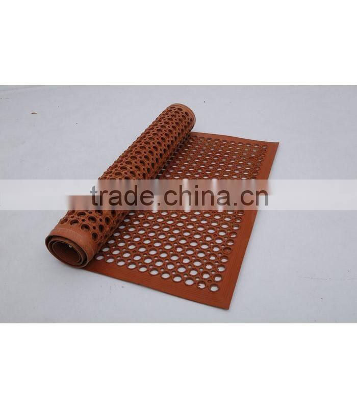 China Manufacturer Red Anti Fatigue Kitchen Perforated Rubber Mats