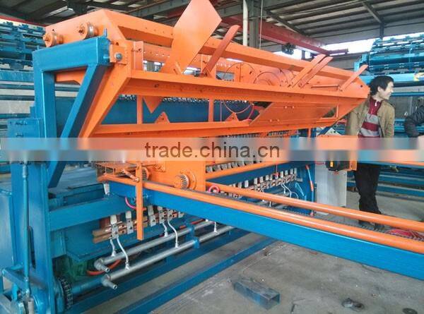 HTK factory welded fence mesh machine