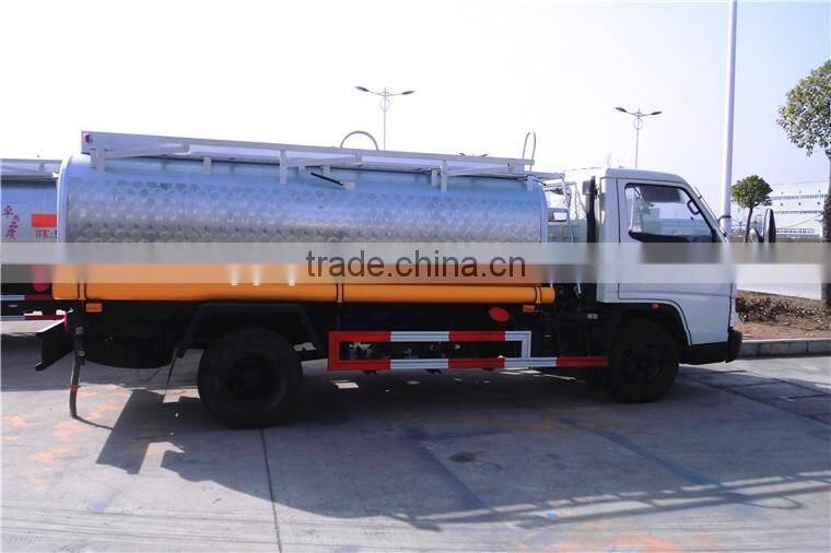 dongfeng 3-4 cubic meter small oil tank truck
