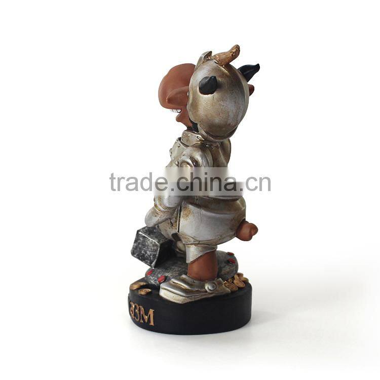 2015 hand made modern animal