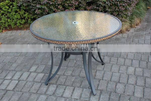 Aluminum 40"Round dining table with umbrella hole
