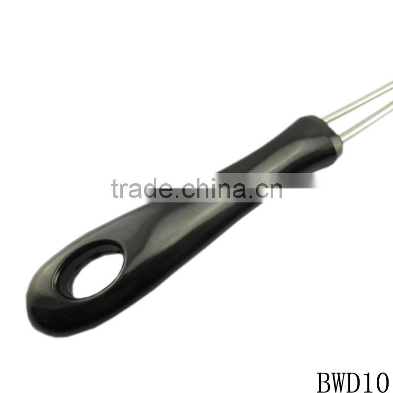 Mini metal wire mesh strainer for the kitchen