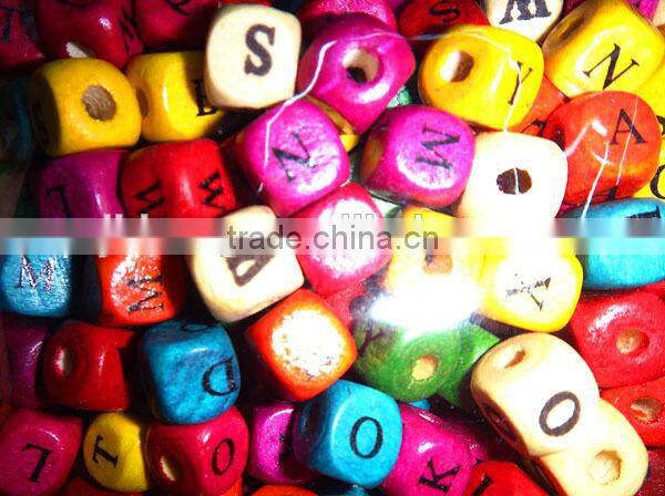 10*10mm square Letter wooden Bead with natural color